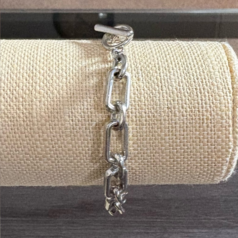 Rectangle Link Toggle Silver Bracelet - image 2